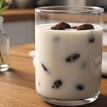 Raisins Soaked Milk: పాలు, ఎండు ద్రాక్ష కలిపి తింటే.. ఆశ్చర్యకర లాభాలు !