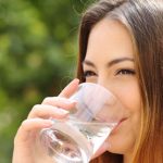 Water: రోజుకు ఎంత నీళ్లు తాగాలి ? అతిగా తాగితే ఏమవుతుంది ?