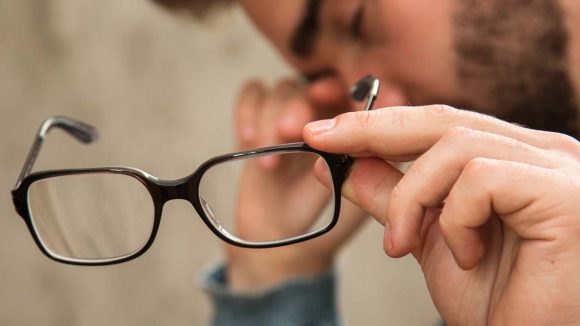 Eyesight: ఈ 4 వ్యాధులు కంటికి హాని కలిగిస్తాయ్ ! ఎలాంటి జాగ్రత్తలు తీసుకోవాలి ?