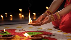 Karthika Masam 2025: కార్తీక సోమవారం సాయంత్రం ఇలా పూజ చేస్తే.. విద్య, ఉద్యోగాల్లో తిరుగుండదు !