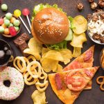 High Cholesterol: కొలెస్ట్రాల్ వేగంగా పెంచే ఆహారాలివే.. దూరంగా ఉండకపోతే కష్టమే !
