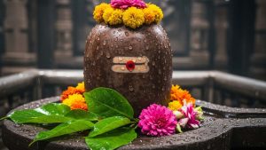 Karthika Masam 2025: కార్తీక మాసంలో.. సోమవారాలు పూజ ఎలా చేయాలి ?