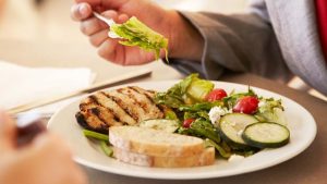 Diabetic Diet Guide: షుగర్ పేషెంట్లు.. ఇలా అస్సలు చేయొద్దు !