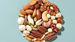Dry Fruits For Diabetes: షుగర్ కంట్రోల్‌లో ఉండాలంటే.. ఈ డ్రై ఫ్రూట్స్ తప్పకుండా తినాల్సిందే !