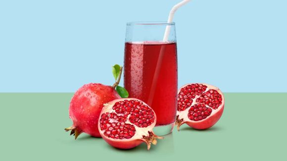 Pomegranate: దానిమ్మ తింటున్నారా ? ఈ పొరపాట్లు అస్సలు చేయొద్దు