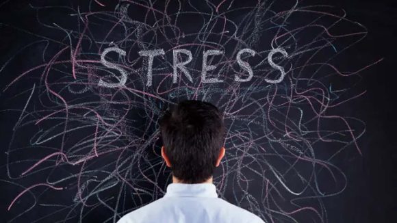Stress Side Effects: ఒత్తిడితో ఈ ఆరోగ్య సమస్యలు.. తగ్గించుకోకపోతే ప్రమాదమేనట !