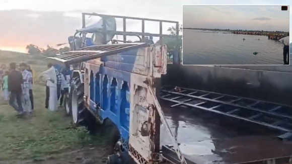MP Tractor Accident: దుర్గమ్మ నిమజ్జనంలో అపశ్రుతి.. చెరువులో ట్రాక్టర్ బోల్తా.. 10 మంది మృతి