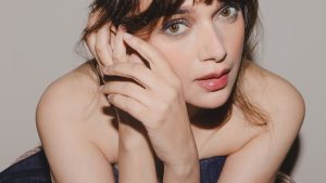 Aditi Rao Hydari : స్టైలిష్ లుక్ లో అదితి అదిరింది మామా..చూపుతిప్పుకోవడం కష్టమే..