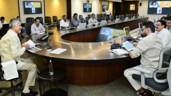 AP New Districts: అస్తవ్యస్తంగా జిల్లాల విభజన.. పునర్ వ్యవస్థీకరణపై సీఎం చంద్రబాబు కీలక ఆదేశాలు AP New Districts: అస్తవ్యస్తంగా జిల్లాల విభజన.. పునర్ వ్యవస్థీకరణపై సీఎం చంద్రబాబు కీలక ఆదేశాలు