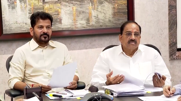 CM Revanth Reddy: తుపాను బాధితులను ఆదుకోవడంలో అన్ని రకాలుగా సిద్ధం.. ధాన్యం సేకరణకు అత్యంత ప్రాధాన్యత: సీఎం రేవంత్ రెడ్డి