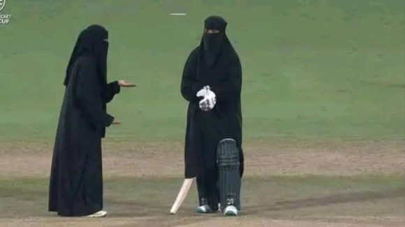 Ban-Burqa: బుర‌ఖా ధ‌రించి బ్యాటింగ్ చేసిన బంగ్లాదేశ్ ప్లేయ‌ర్లు ?