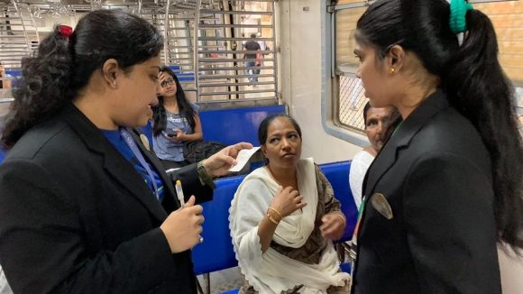 Passengers Fined: టికెట్ లేని ప్రయాణంపై ఉక్కుపాదం, 5 నెలల్లో ఏకంగా రూ. 100 కోట్లు వసూలు!
