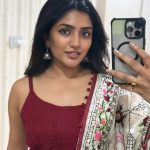 Eesha rebba: సెల్ఫీ ఫోజులతో ఆకట్టుకుంటున్న ఈషా రెబ్బ!