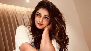 Dimple Hayathi:హీరోయిన్ డింపుల్ హయాతిపై క్రిమినల్ కేస్… అసలేం జరిగిందంటే?