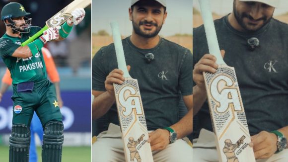 Sahibzada Farhan Bat: వీడికి ఇంకా బుద్ధి రాలేదు.. AK 47 బ్యాట్స్ తో ఇండియన్ గెలుకుతున్న పాక్ క్రికెటర్ !