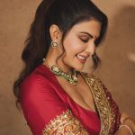 Jacqueline Fernandez: పండుగ పూట కూడా గ్లామర్ విందు వడ్డిస్తున్న జాక్వెలిన్!