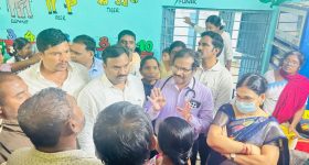 Jangaon District: విద్యార్థులందరూ భోజనం చేశాక సాంబార్‌లో బల్లి ప్రత్యక్షం.. జనగామ జిల్లాలో ఘటన