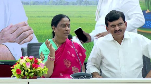 Konda Surekha: మా మధ్య గొడవలు లేవు.. సీఎం రేవంత్‌‌కు సురేఖ క్షమాపణలు, ఎండ్ కార్డ్ పడినట్లేనా?