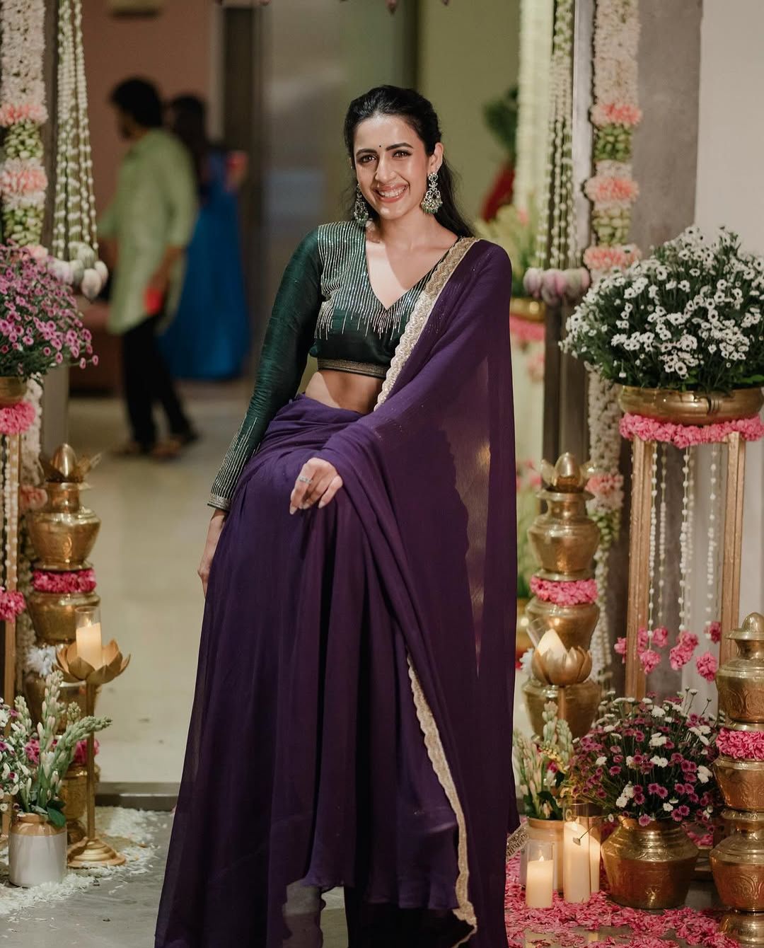 Niharika konidela: పరికిణీలో మెగా డాటర్ అందాలు!