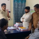 Perni Nani: అధికారంలోకి రాగానే నేనంటే ఏంటో చూపిస్తా.. పోలీస్ స్టేషన్ లో పేర్ని నాని రచ్చ రచ్చ