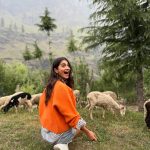 Pooja Hegde: ప్రకృతి విహారం చేస్తున్న బుట్ట బొమ్మ.. ఎంత అందంగా ఉందో!