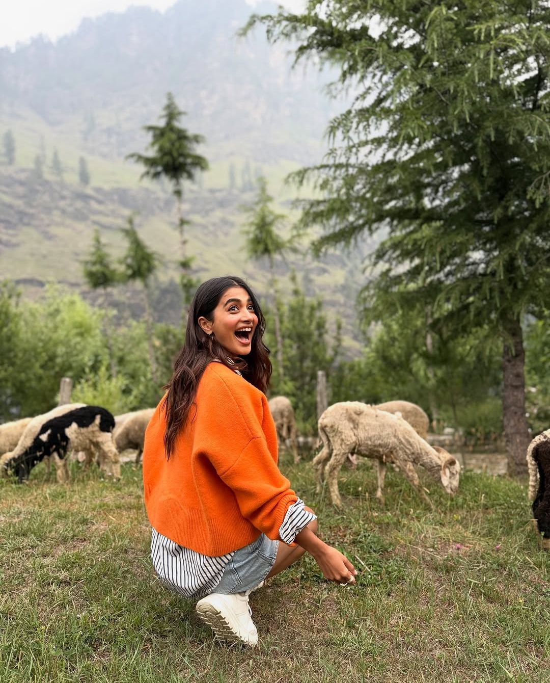 Pooja Hegde: ప్రకృతి విహారం చేస్తున్న బుట్ట బొమ్మ.. ఎంత అందంగా ఉందో!