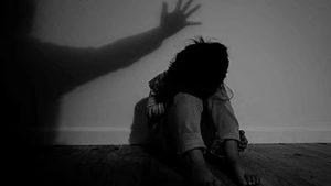 AP Crime: ఏపీలో దారుణం.. మద్యం మత్తులో కన్న కూతురిపై తండ్రి అత్యాచారం