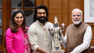 Ram Charan – PM Modi: ప్రధాని మోడిని కలిసి గ్లోబల్ స్టార్ రామ్ చరణ్… బహుమతి అందజేత