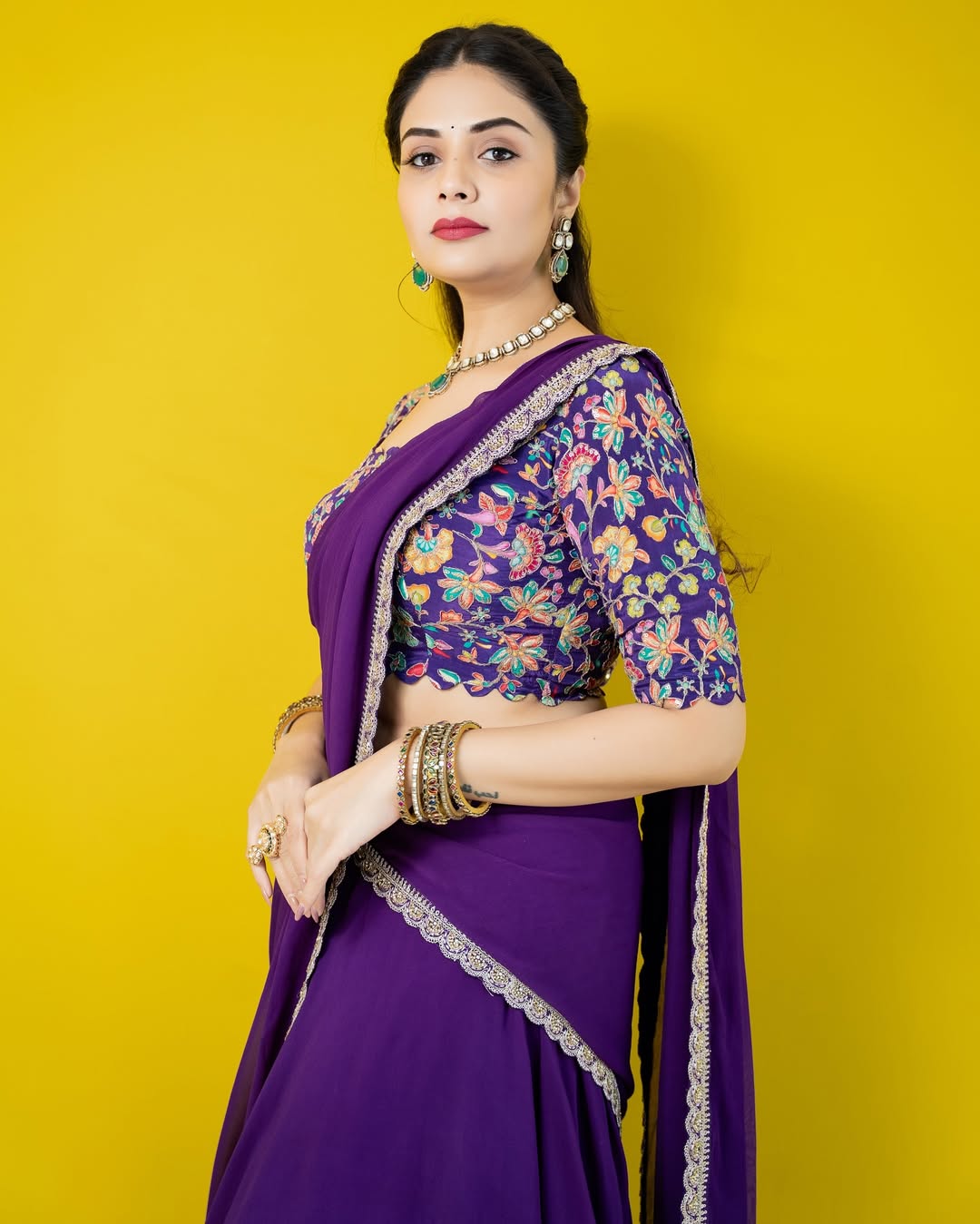 Sreemukhi Photos Gallery
