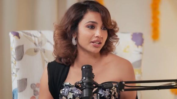 Tejaswi Madivada: బఠానీలు అమ్మినట్లు శృం*రం అమ్ముతారు.. తేజస్వి బోల్డ్ కామెంట్స్ Tejaswi Madivada: బఠానీలు అమ్మినట్లు శృం*రం అమ్ముతారు.. తేజస్వి బోల్డ్ కామెంట్స్