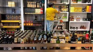 Wines Shops Closed: బంద్ వేళ.. మందు కూడా బందా? డోన్ట్ వర్రీ!