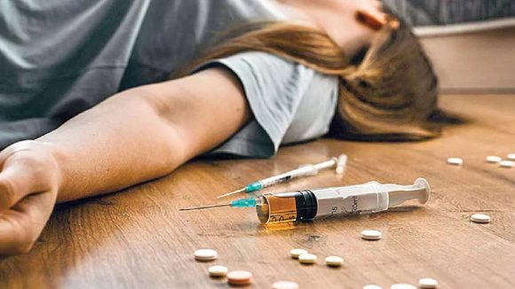 Trap House Party: బాగా ముదిరిపోయారు.. ఫాంహౌస్‌లో మైనర్ల ట్రాప్‌హౌస్ పార్టీ..?