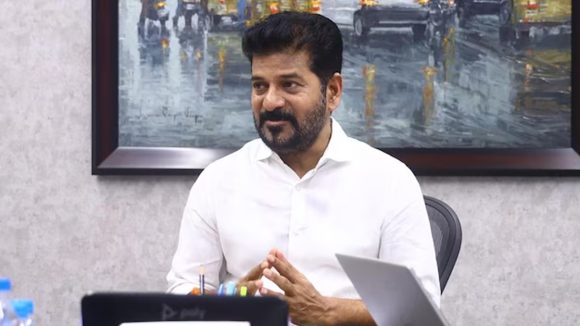 BC Reservations: తెలంగాణ ప్రభుత్వం కీలక నిర్ణయం.. BC రిజర్వేషన్లపై సుప్రీంకోర్టుకు వెళ్లాలని నిర్ణయం