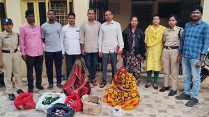 Fake Liquor Case: అక్రమంగా మద్యం అమ్ముతున్న.. ఇద్దరు మహిళలు అరెస్ట్