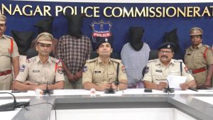 Karimnagar Murder Case: వయాగ్రా ట్యాబ్లెట్స్ ఇచ్చి.. భర్తను కిటికీ గ్రిల్‌కు కట్టేసి..