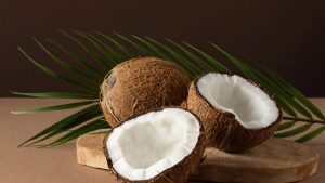 Coconut Price: కొండెక్కిన కొబ్బరి కాయల ధర.. బెంబేలెత్తుతున్న సామాన్యులు