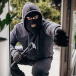 Tirupati Robbery: తిరుపతిలో భారీ చోరీ.. 15 తులాల బంగారం, 10 కిలోల వెండి మాయం