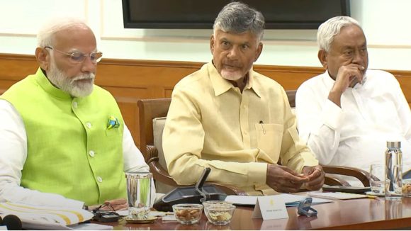 ChandraBabu NDA: బీహార్ ఎన్నికల్లో ఎన్డీఏ కూటమి తరపున చంద్రబాబు ప్రచారం.. మరి జూబ్లీహిల్స్ సంగతేంటి? ChandraBabu NDA: బీహార్ ఎన్నికల్లో ఎన్డీఏ కూటమి తరపున చంద్రబాబు ప్రచారం.. మరి జూబ్లీహిల్స్ సంగతేంటి?