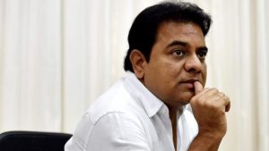 Trolling On Ktr: మానవత్వం, కాకరకాయ.. కేటీఆర్ పై ఓ రేంజ్ లో ట్రోలింగ్