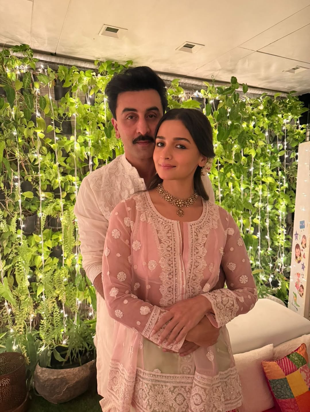 Alia Bhatt Diwali Photos (Source: Instagram)