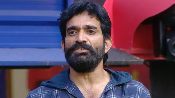 Bigg Boss 9 Bharani: హౌస్లో భరణికి తీవ్రగాయాలు.. అర్ధరాత్రి హాస్పిటల్కు తరలింపు Bigg Boss 9 Bharani: హౌస్లో భరణికి తీవ్రగాయాలు.. అర్ధరాత్రి హాస్పిటల్కు తరలింపు