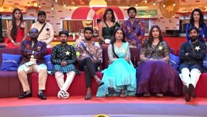 Bigg Boss 9 Telugu: బిగ్ బాస్ లోకి శ్రీజ రీఎంట్రీ.. ఆడియన్స్ కు మెంటలెక్కించే ట్విస్ట్..