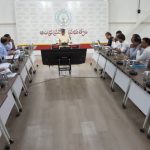 Chandrababu CRDA Review: రాజధాని నిర్మాణ పనుల్లో జాప్యం వద్దు, లక్ష్యాలకు అనుగుణంగా పూర్తి చేయాలి: సీఎం చంద్రబాబు