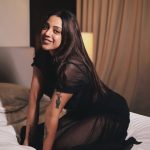 Devayani Sharma : బెడ్ పై పోజులతో రెచ్చగొడుతున్న దేవయాని.. కుర్రాళ్ళు తట్టుకోలేరు..!