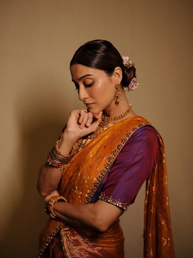 Regina cassandra Photo Gallery