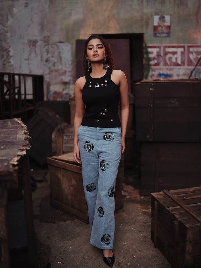 Anupama ParameswRan ( Source/ Instagram) Anupama ParameswRan Photo Gallery