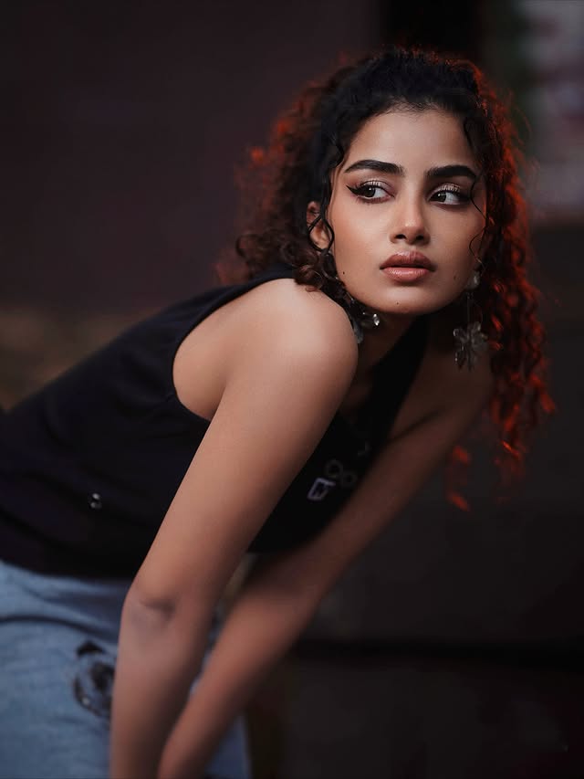 Anupama ParameswRan ( Source/ Instagram) Anupama ParameswRan Photo Gallery