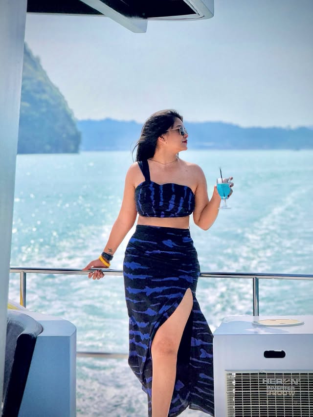 Amulya Gowda ( Source/ Instagram) Amulya Gowda photo Gallery
