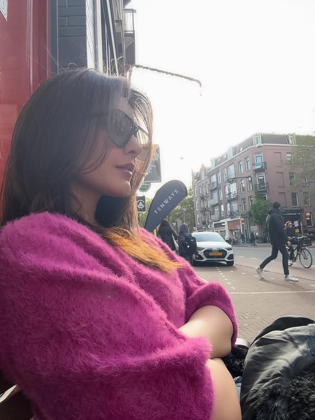 Raashii Khanna ( Source/ Instagram ) Raashii Khanna Photo Gallery