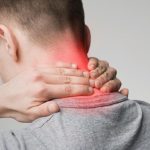 Neck Pain: మెడ నొప్పి తగ్గాలంటే .. ఎలాంటి టిప్స్ పాటించాలి ?
